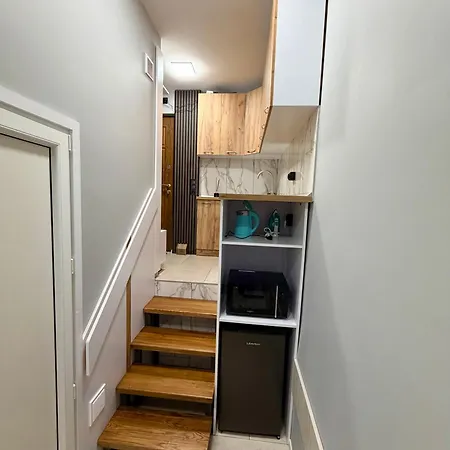 Naukova Smart شقة *