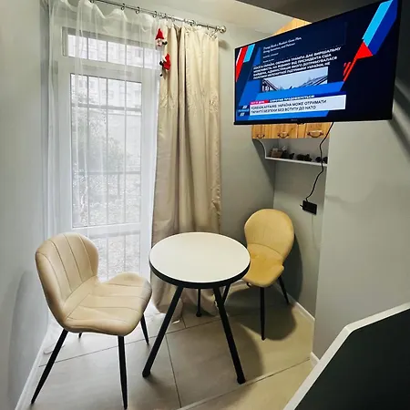 شقة Naukova Smart