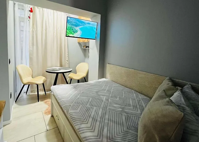 Naukova Smart إلفيف