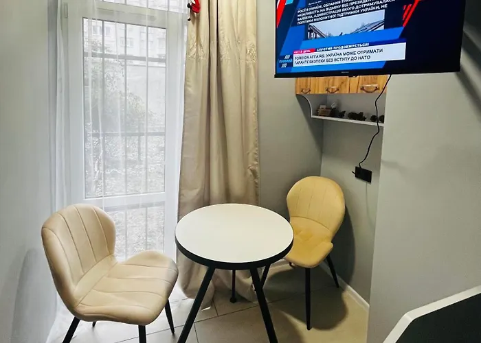 شقة Naukova Smart